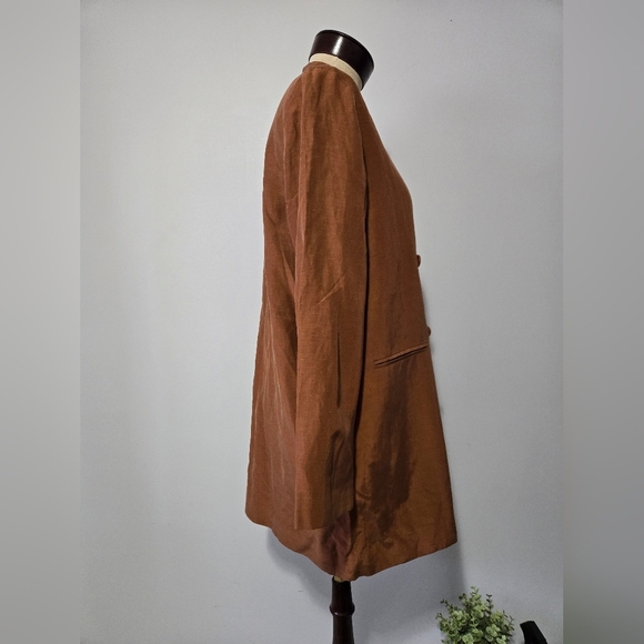 VEILED-NWT- Linen Longline Cupro Double-Breasted Blazer in Baked Clay. Medium - Picture 4 of 11